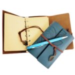 Özel Ahşap Kutulu Mavi Deri Defter ve Kalem Set - Görsel 2
